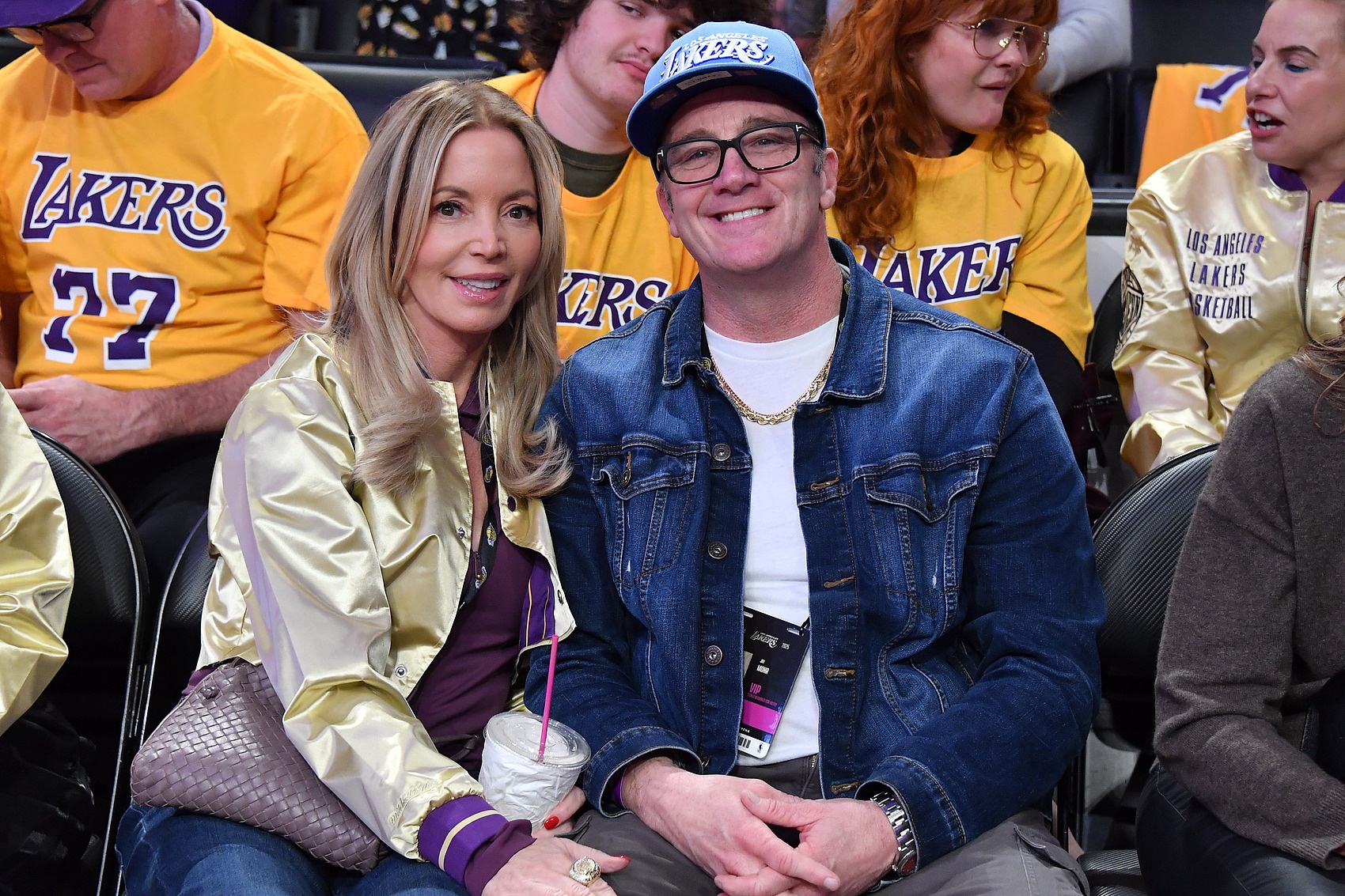 华体会棋牌室-皮尔斯：珍妮通过詹姆斯得到一个总冠军和100亿 他们得到了一切